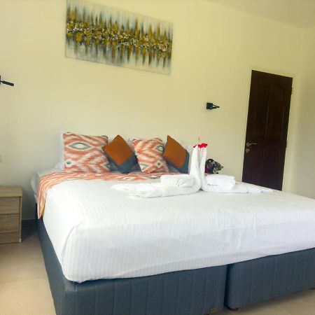 Tropic Villa Annex Grand Anse  ภายนอก รูปภาพ
